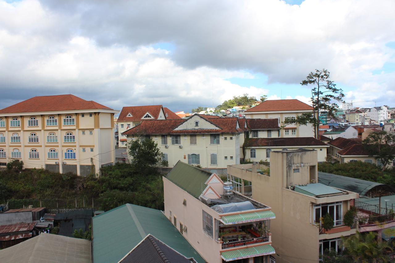 Lavender Tim Bed & Breakfast Da Lat Exterior photo